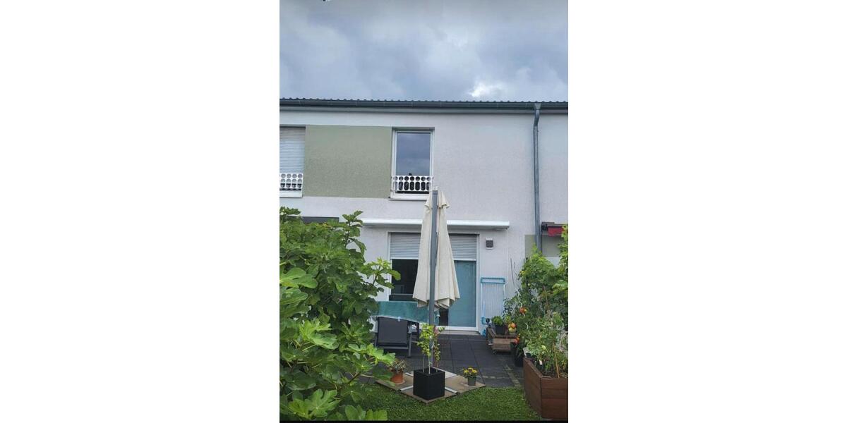 Reihenhaus Hanau Lamboy - 3 Zimmer, 81 m&sup2;, 370.000&euro; | Angebot:25372799