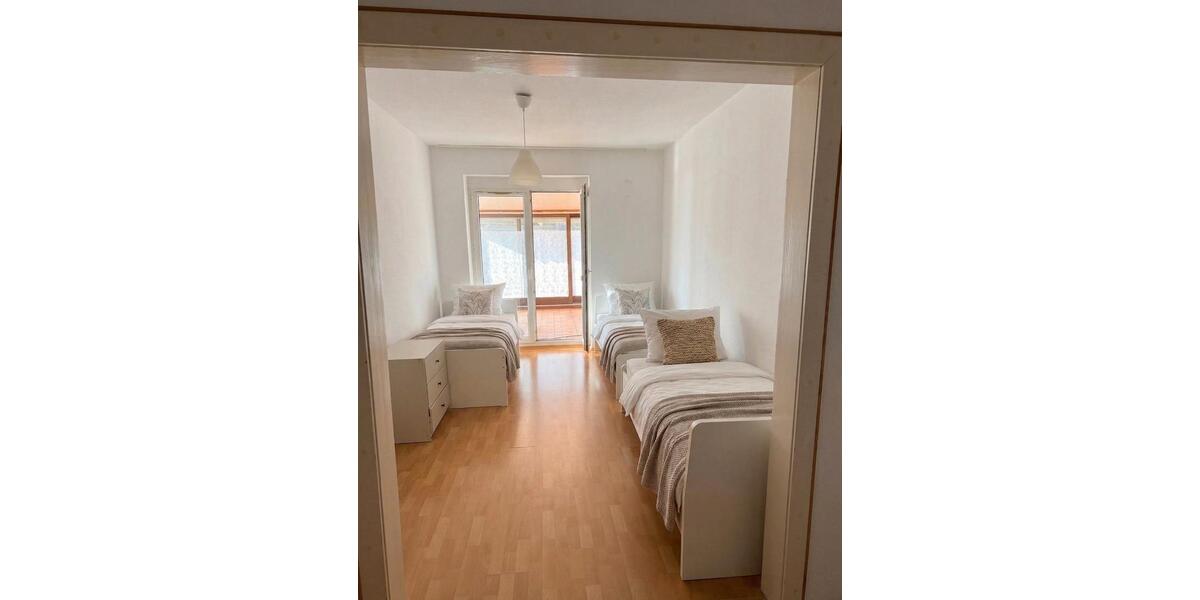 Mehrfamilienhaus, Wohnhaus Oberursel (Taunus) - 12 Zimmer, 220 m&sup2;, 3.260&euro; | Angebot:25916159