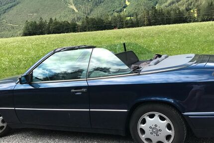 Mercedes-Benz E 220 225.883 km 14.990 &euro; Frankfurt am Main 60596