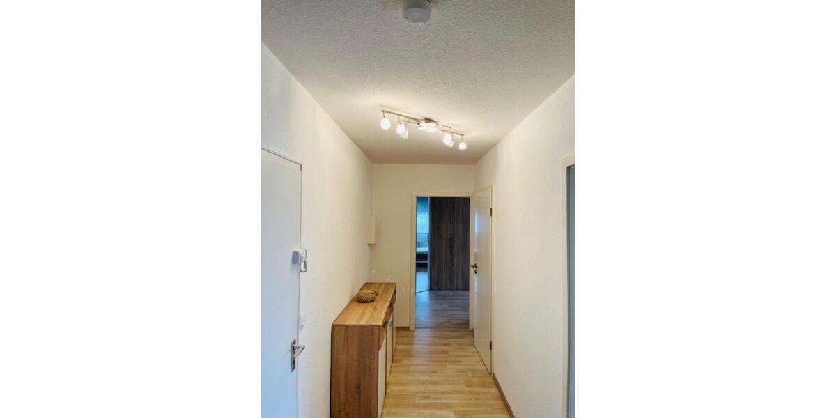 Etagenwohnung Maintal - 2 Zimmer, 66 m&sup2;, 880&euro; | Angebot:25647155