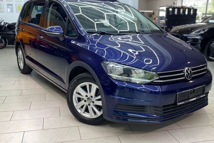 VW Touran 143.132 km 18.950 &euro; Neu-Isenburg 63263