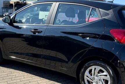 Hyundai i10 100.582 km 6.299 &euro; Hanau 63452
