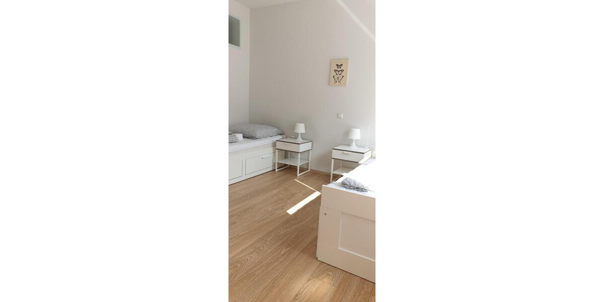Etagenwohnung Frankfurt am Main West - 2 Zimmer, 50 m&sup2;, 900&euro; | Angebot:25544475