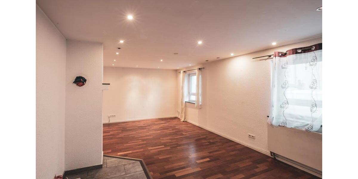 Einfamilienhaus Karlstein am Main - 6 Zimmer, 598.000&euro; | Angebot:23001115