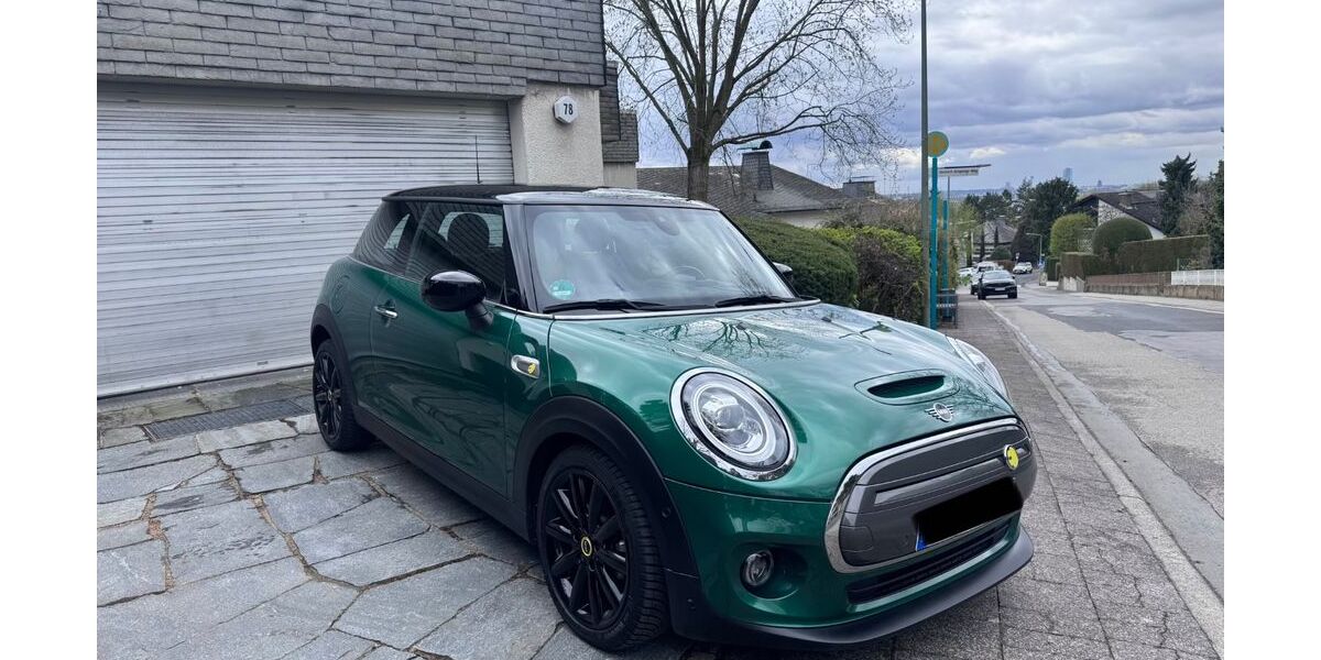 Mini Cooper SE 118.965 km 13.600 &euro; Bad Homburg 61350