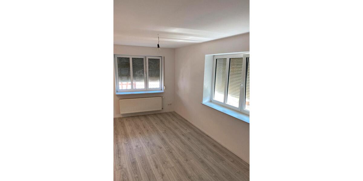 Etagenwohnung Niederdorfelden - 3 Zimmer, 80 m&sup2;, 1.200&euro; | Angebot:26045054