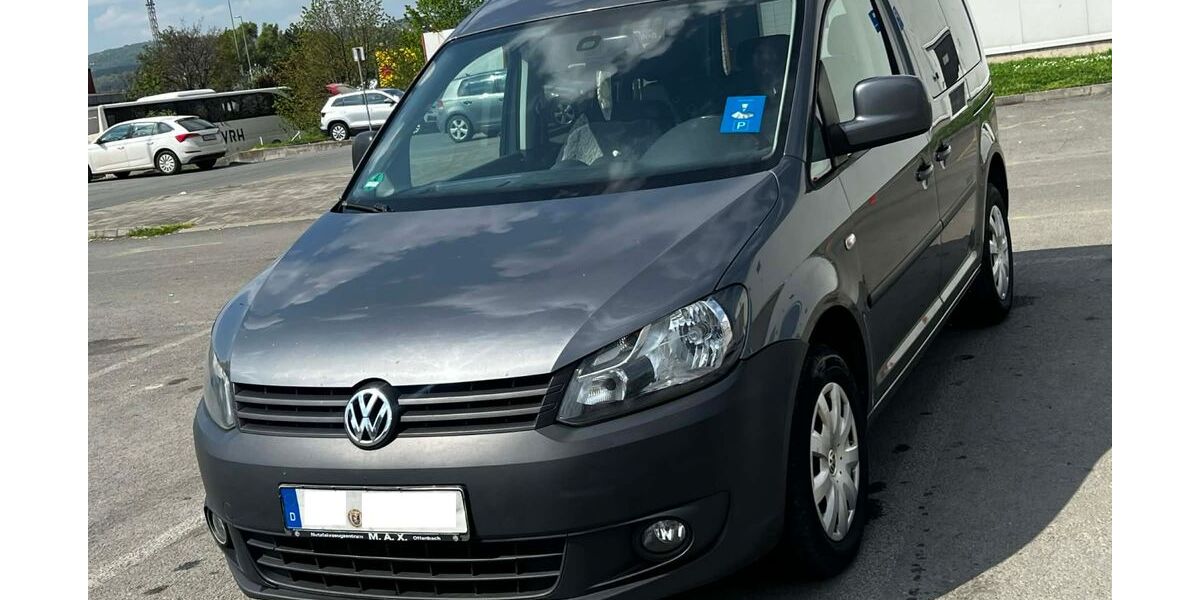 VW Caddy 276.000 km 5.000 &euro; Offenbach am Main 63071