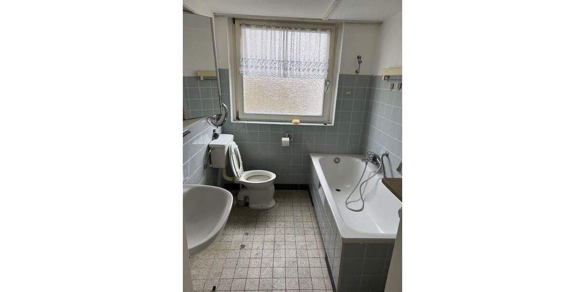 Etagenwohnung Eschborn - 3 Zimmer, 76 m&sup2;, 265.000&euro; | Angebot:25662408