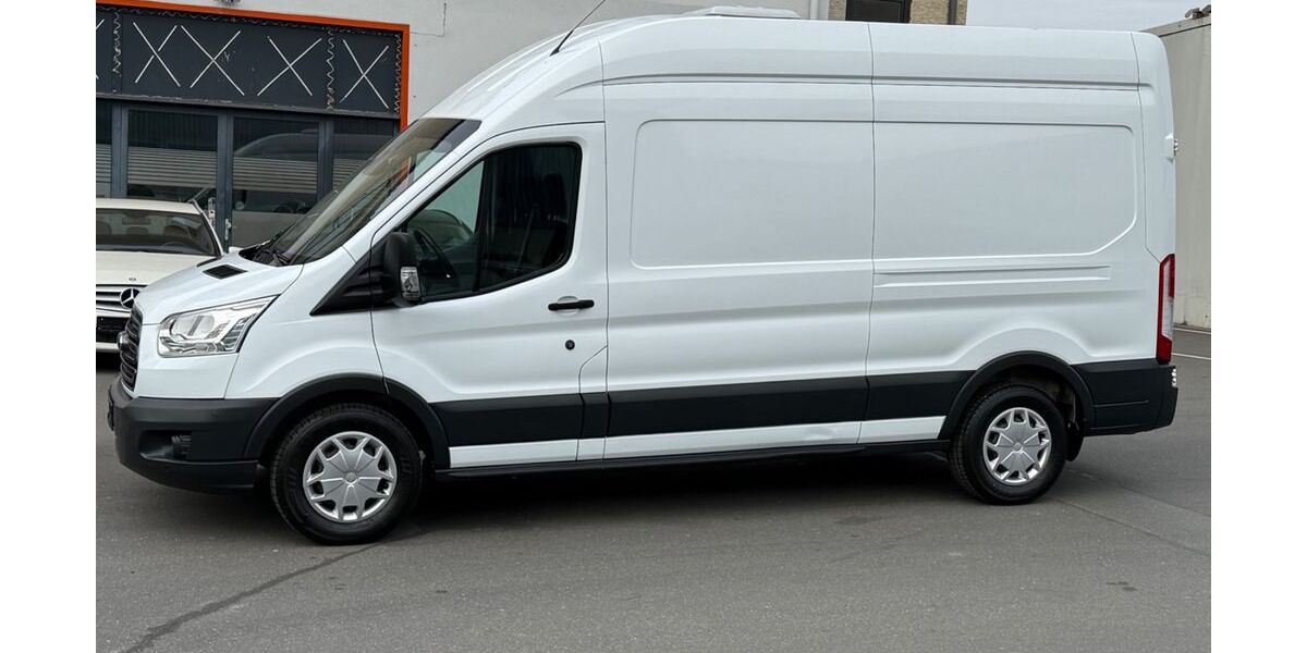 Ford Transit 126.000 km 15.699 &euro; Frankfurt am Main 60314