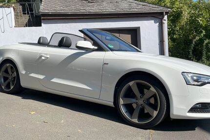 Audi A5 102.000 km 15.900 &euro; Frankfurt 60316