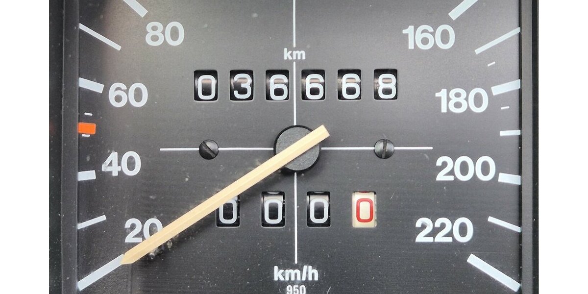 VW Golf 1 Cabrio Quartett 1.Hand nur 36000 Km 36.668 km 19.990 &euro; Rodgau 63110