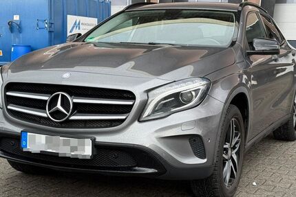 Mercedes-Benz GLA 180 96.000 km 13.990 &euro; Frankfurt am Main 60388