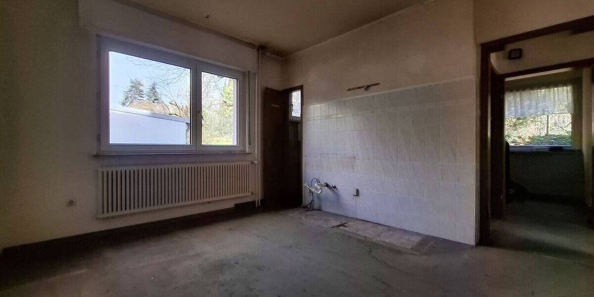 Doppelhaushälfte Frankfurt Sossenheim - 8 Zimmer, 180 m&sup2;, 495.000&euro; | Angebot:25916312