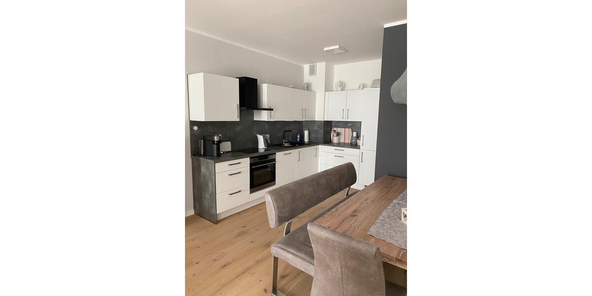 Etagenwohnung Offenbach am Main Bieberer Berg - 2 Zimmer, 80 m&sup2;, 2.190&euro; | Angebot:26116165