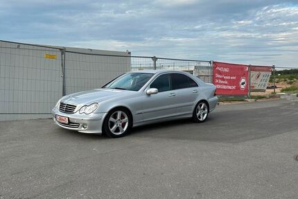 Mercedes-Benz C 320 220.000 km 5.499 &euro; Dietzenbach 63128