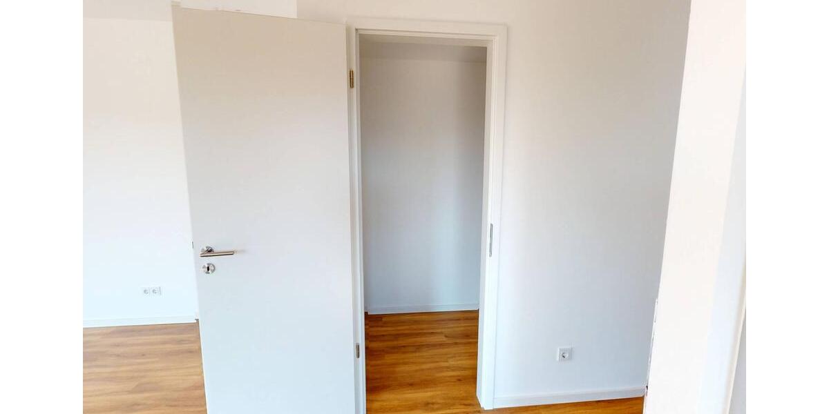 Etagenwohnung Friedrichsdorf - 3 Zimmer, 95 m&sup2;, 1.480&euro; | Angebot:25922132