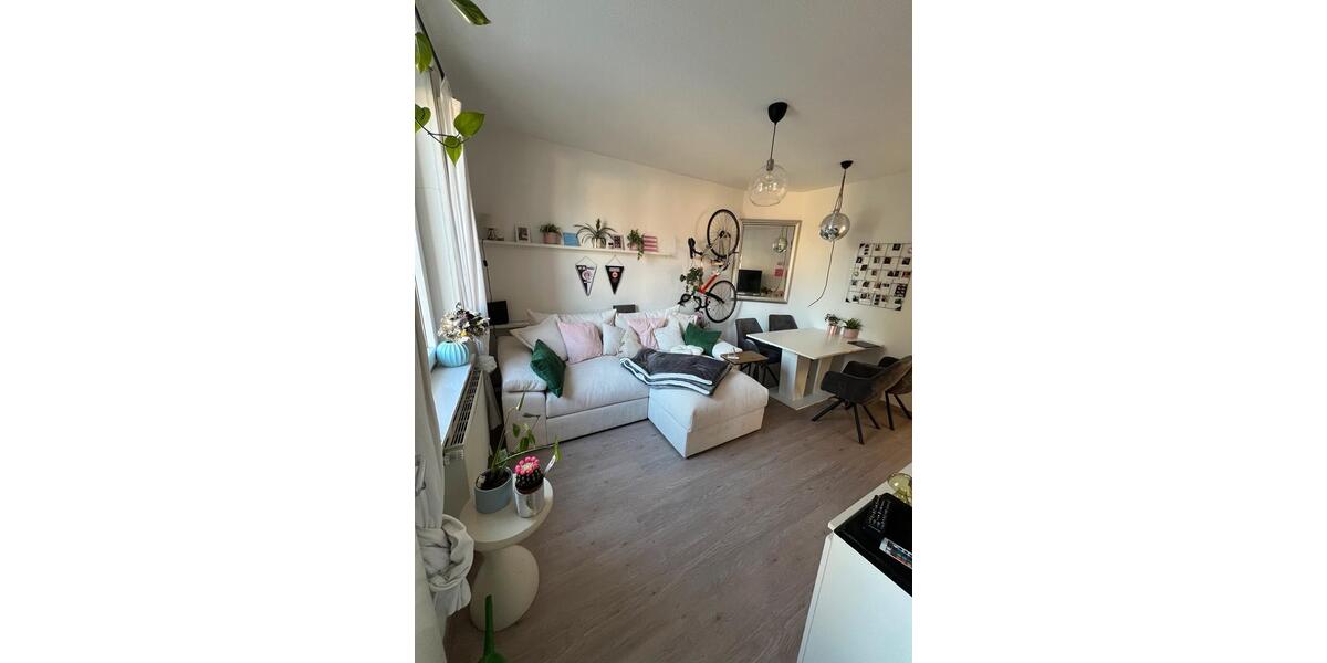 Etagenwohnung Frankfurt am Main Bergen-Enkheim - 4 Zimmer, 70 m&sup2;, 1.150&euro; | Angebot:25856365