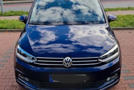 VW Touran 86.000 km 23.000 &euro; Friedrichsdorf 61381