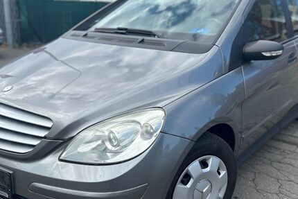Mercedes-Benz B 150 166.000 km 2.990 &euro; Mühlheim am Main 63165