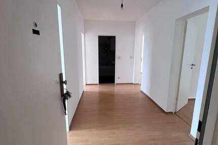 Wohnung Heusenstamm - 3 Zimmer, 70 m&sup2;, 800&euro; | Angebot:26630702
