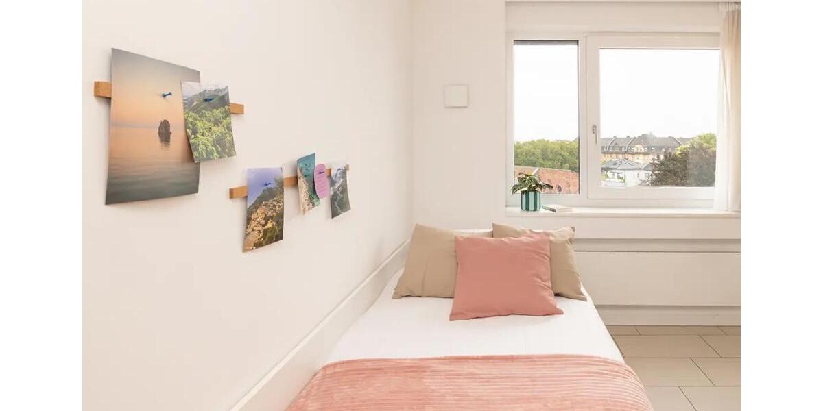 Etagenwohnung Frankfurt am Main Bockenheim - 1 Zimmer, 15 m&sup2;, 749&euro; | Angebot:25613873