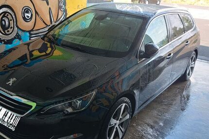 Peugeot 308 174.000 km 6.250 &euro; Alzenau 63755