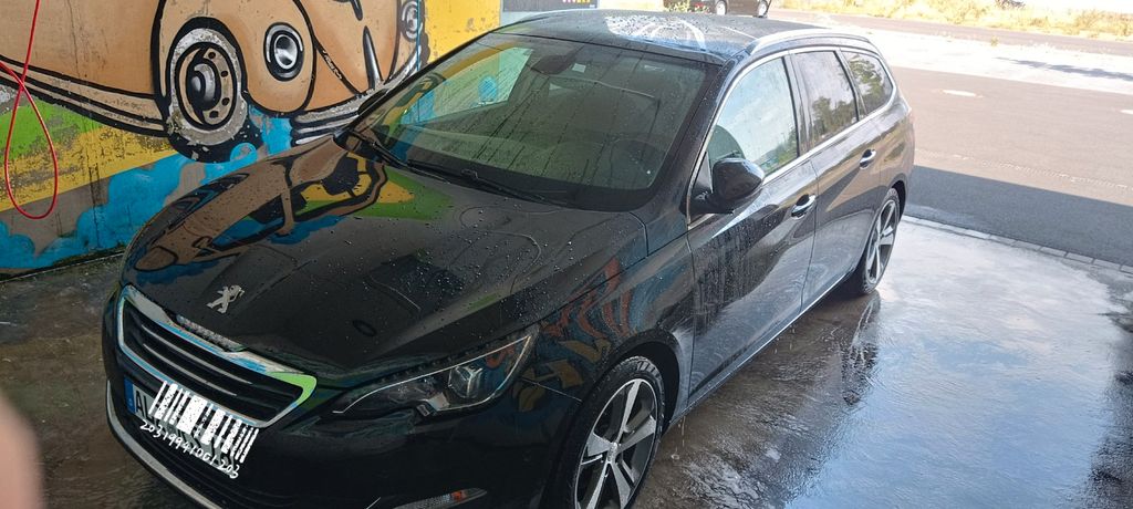 Peugeot 308 174.000 km 6.250 &euro; Alzenau 63755