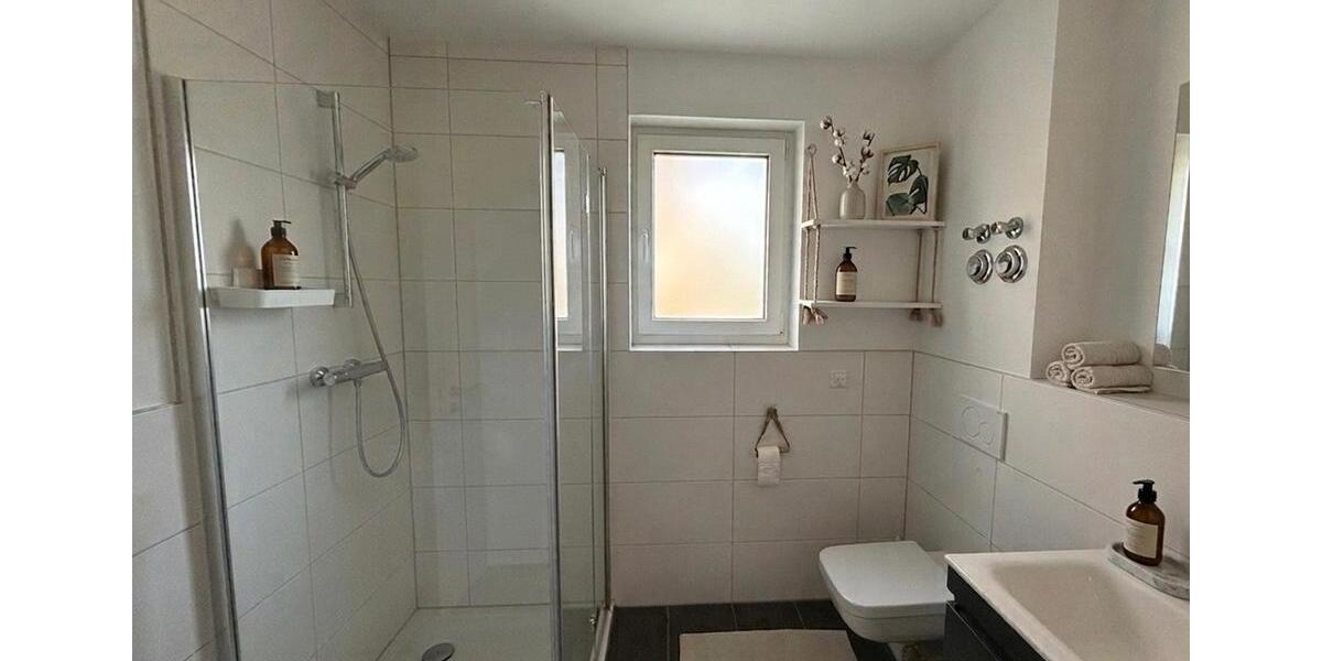 Erdgeschoßwohnung Friedberg (Hessen) - 2.5 Zimmer, 71 m&sup2;, 1.100&euro; | Angebot:26039085