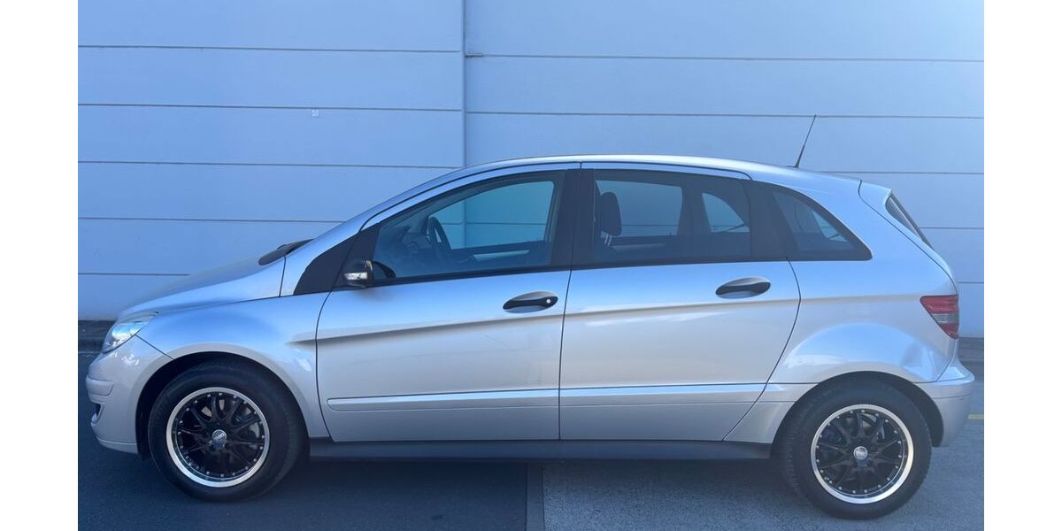 Mercedes-Benz B 200 194.549 km 3.900 &euro; Frankfurt am Main 65933