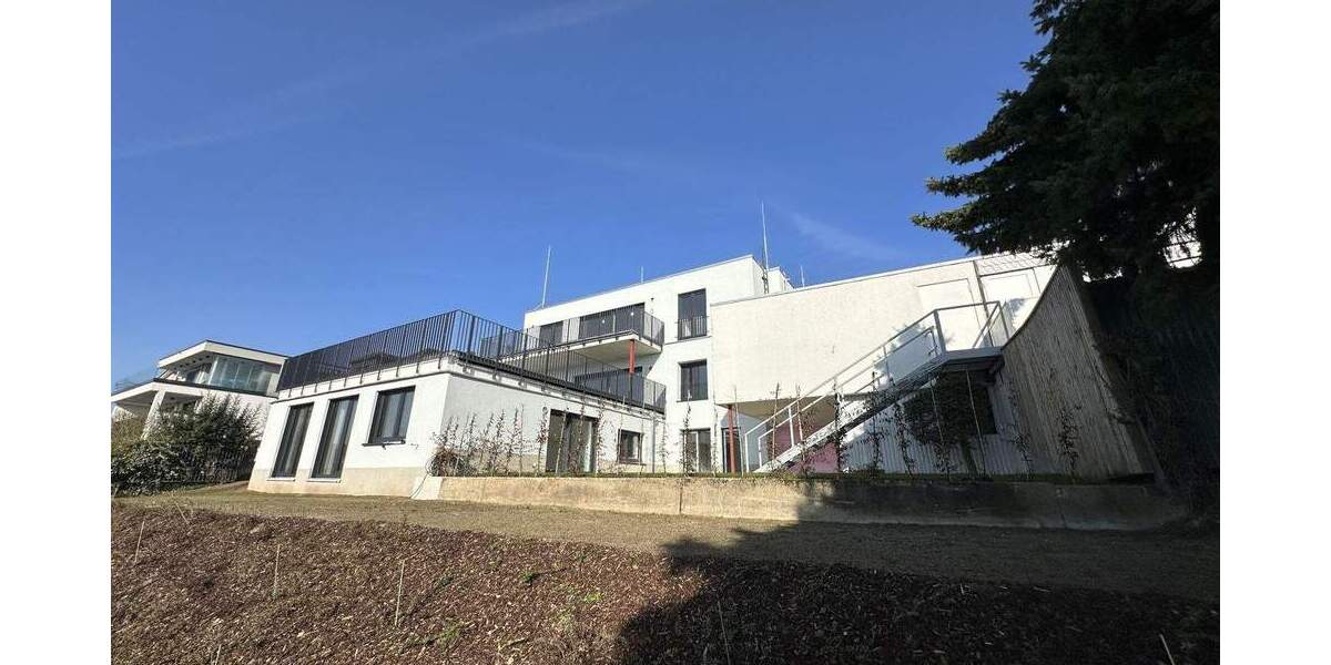 Etagenwohnung Karben Klein-Karben - 4 Zimmer, 170 m&sup2;, 2.050&euro; | Angebot:25665203