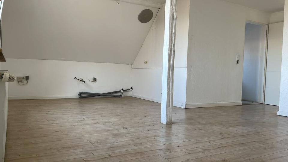 Dachgeschoßwohnung Hanau Groß-Steinheim - 2 Zimmer, 50 m&sup2;, 650&euro; | Angebot:25545812