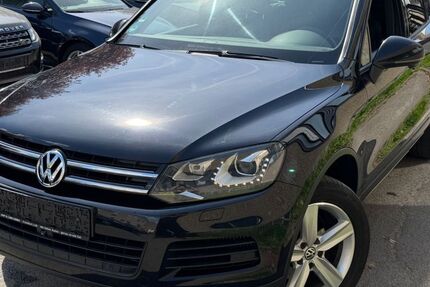 VW Touareg 376.000 km 8.199 &euro; Frankfurt am Main 65933