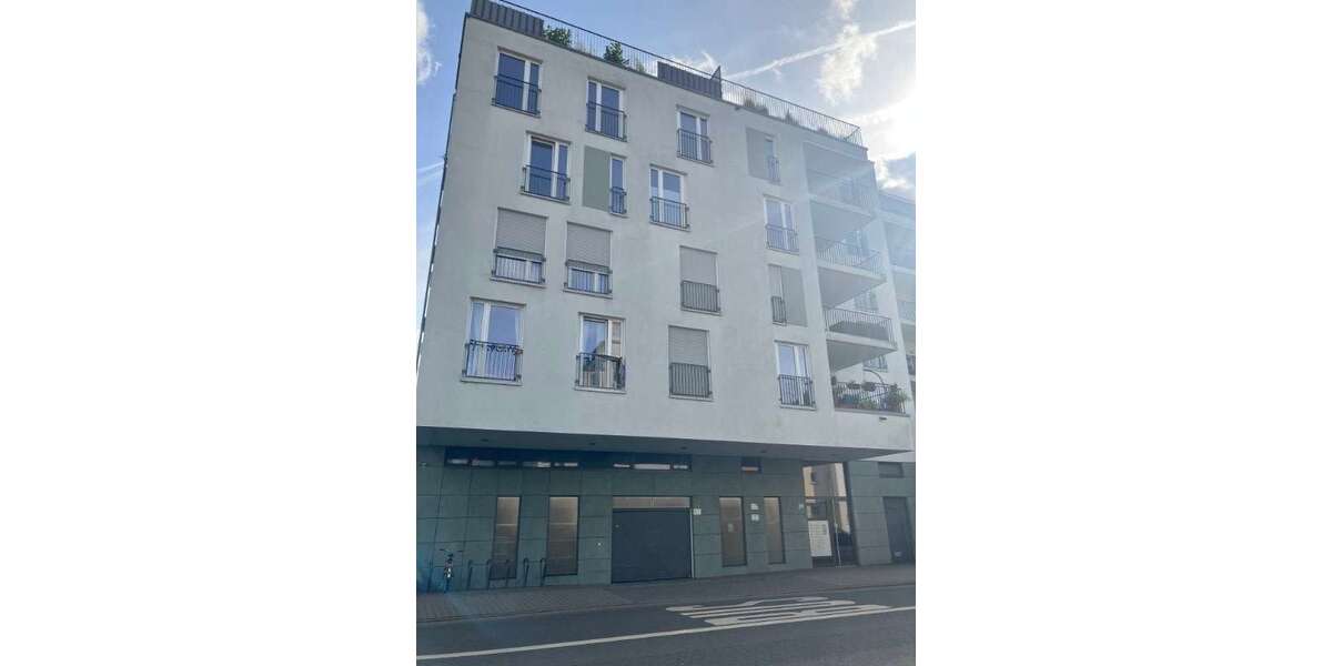 Etagenwohnung Frankfurt am Main Sachsenhausen - 3 Zimmer, 86 m&sup2;, 1.700&euro; | Angebot:25658316