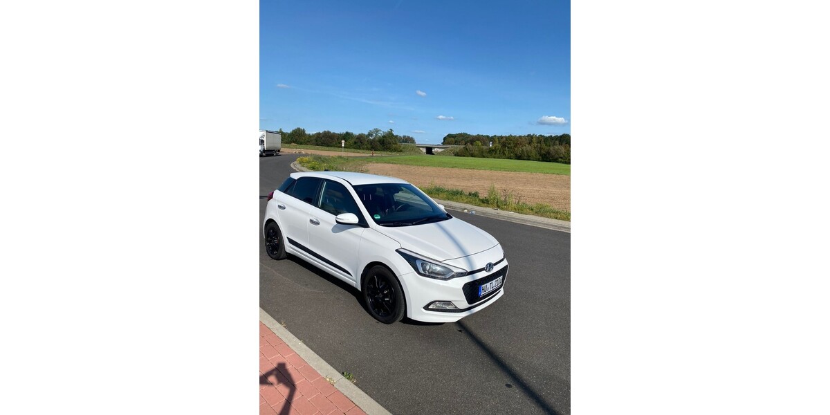 Hyundai i20 59.500 km 9.800 &euro; Hanau 63450
