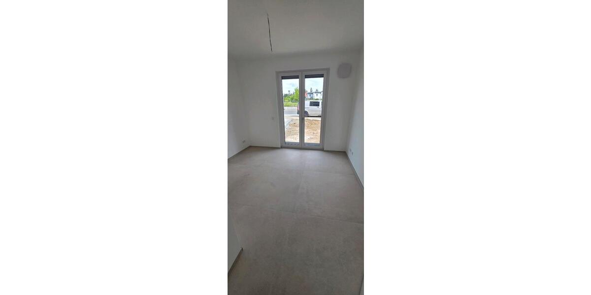 Erdgeschoßwohnung Bad Nauheim - 3 Zimmer, 92 m&sup2;, 2.000&euro; | Angebot:26448992