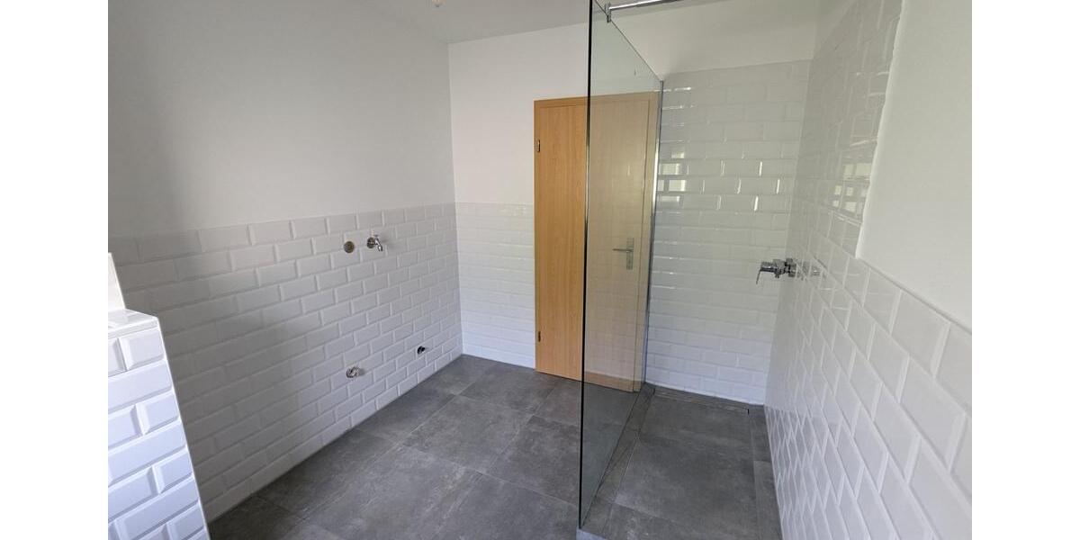 Erdgeschoßwohnung Hanau Kesselstadt - 3 Zimmer, 86 m&sup2;, 1.000&euro; | Angebot:25292063