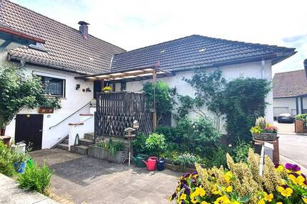 Haus Langenselbold - 5 Zimmer, 136 m&sup2;, 219.000&euro; | Angebot:26585300