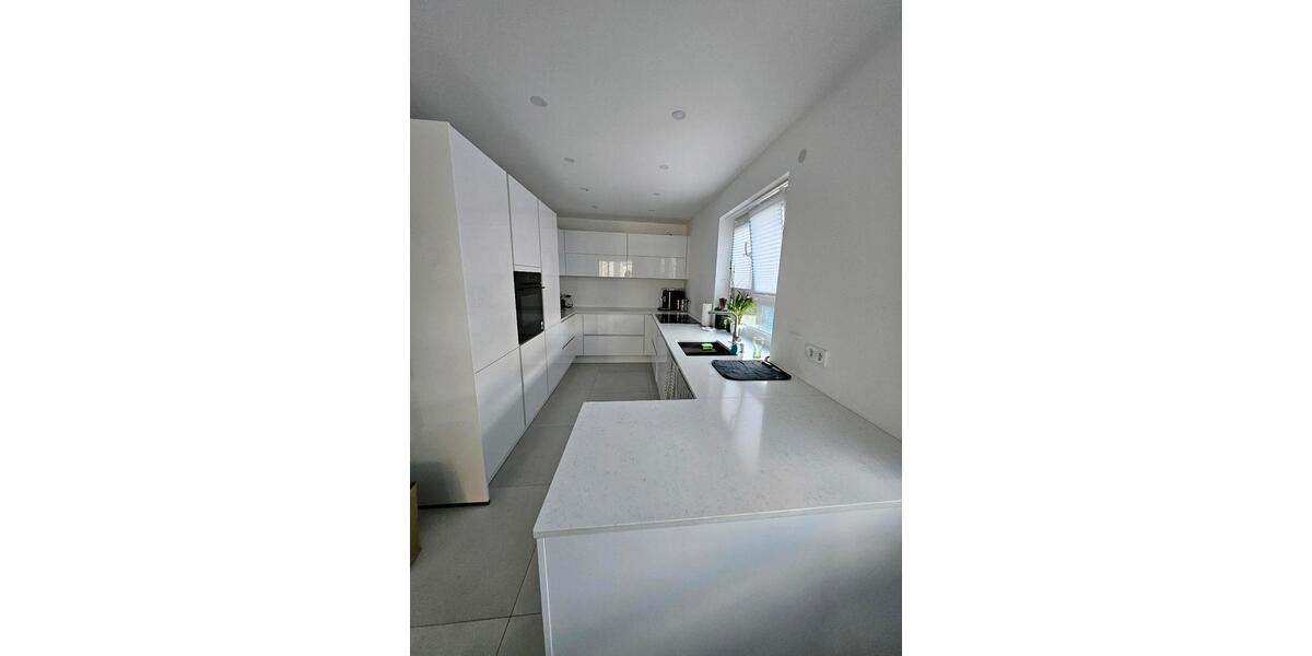 Doppelhaushälfte Rosbach vor der Höhe - 6 Zimmer, 150 m&sup2;, 750.000&euro; | Angebot:24497272