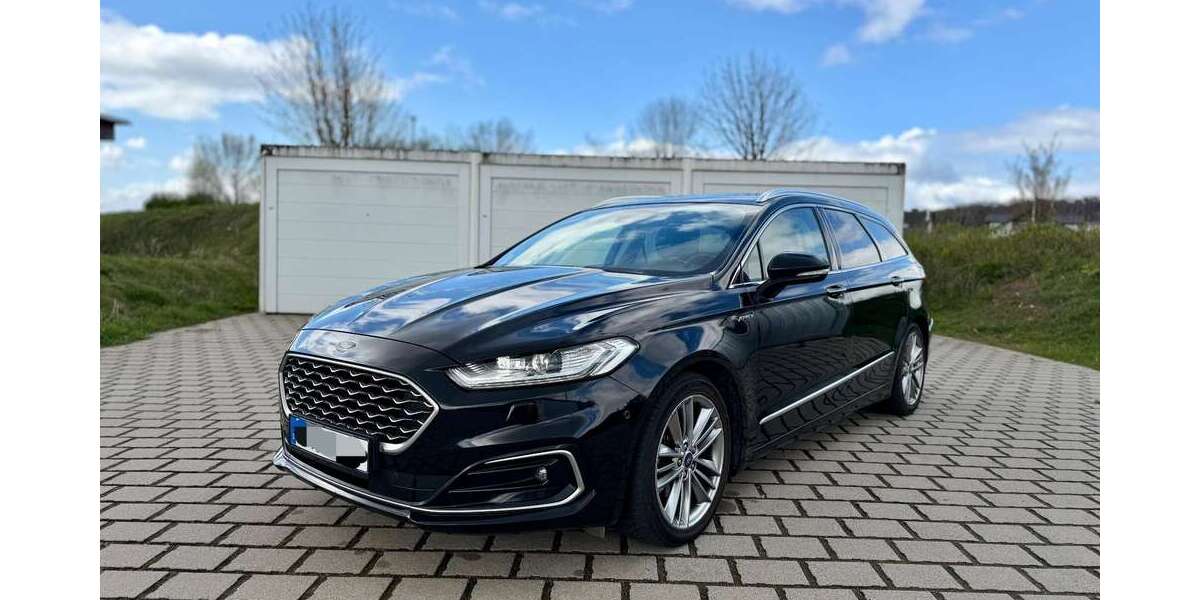 Ford Mondeo 243.000 km 10.900 &euro; Dornholzhausen (Bad Homburg) 61350