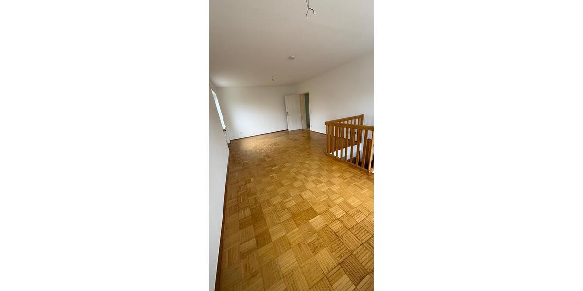 Maisonettenwohnung Friedrichsdorf - 2 Zimmer, 76 m&sup2;, 1.200&euro; | Angebot:26461815