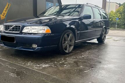 Volvo V70 349.842 km 14.500 &euro; Hösbach 63768
