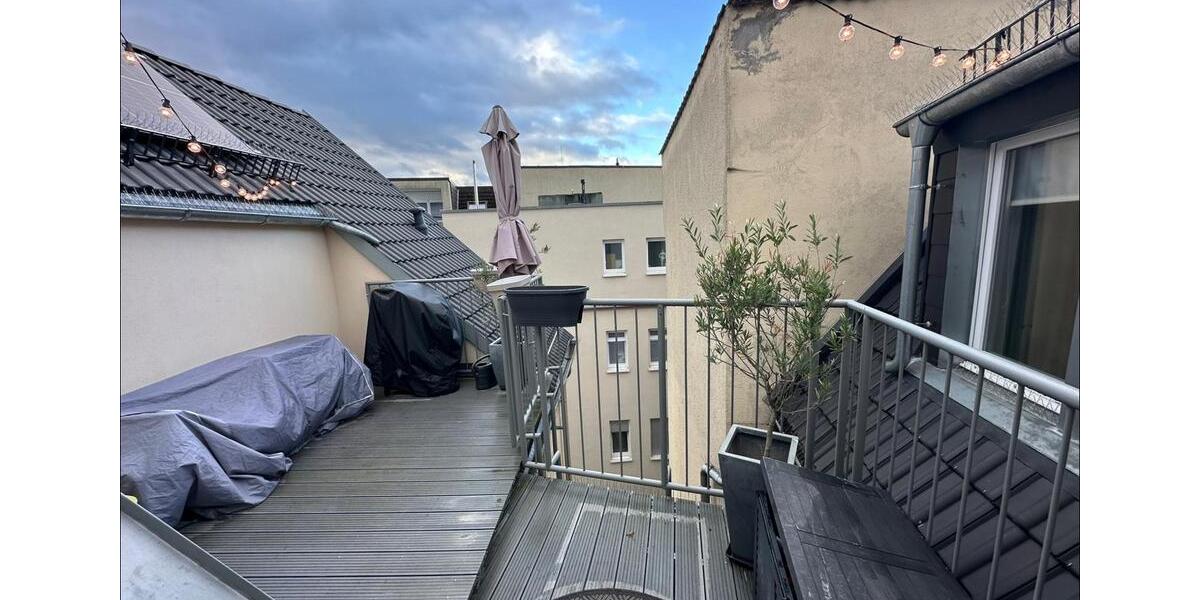Etagenwohnung Aschaffenburg Österreicher Kolonie - 4 Zimmer, 140 m&sup2;, 1.820&euro; | Angebot:25440810