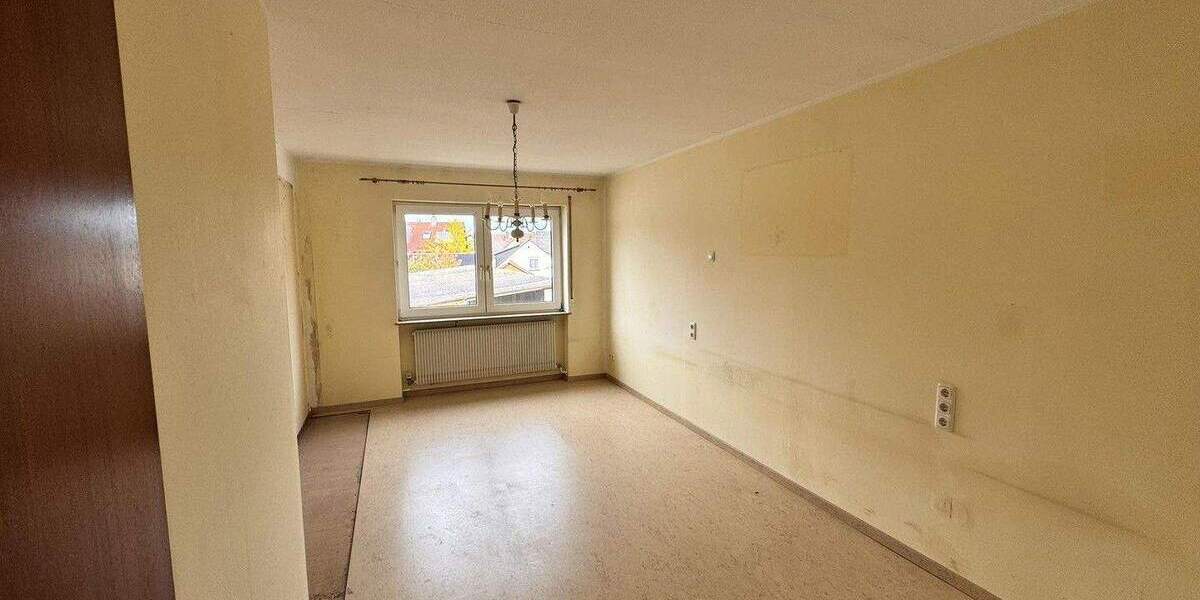 Einfamilienhaus Kleinostheim - 7 Zimmer, 128 m&sup2;, 420.000&euro; | Angebot:25756411