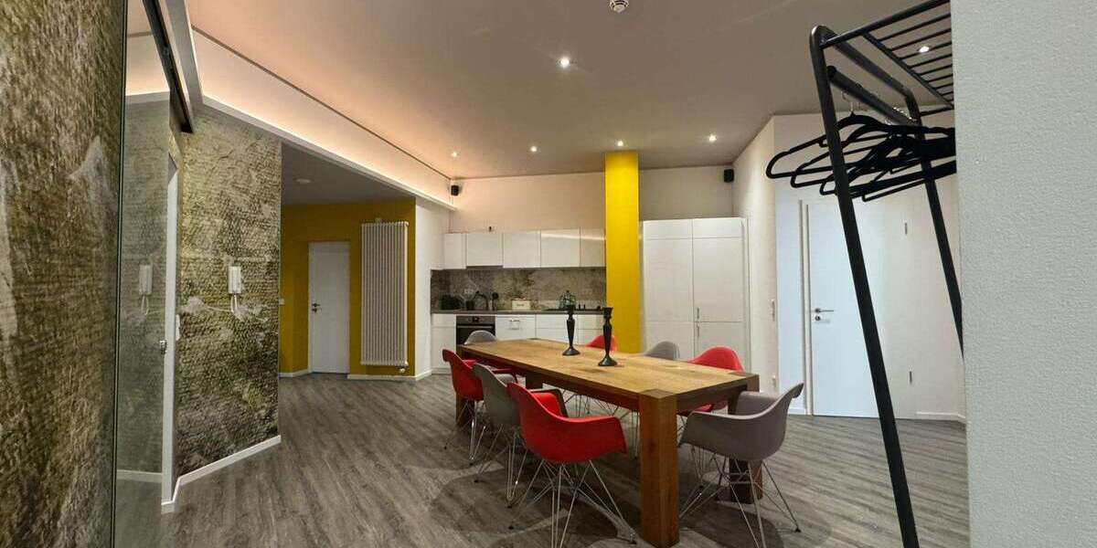 Etagenwohnung Frankfurt am Main Sachsenhausen - 4 Zimmer, 288 m&sup2;, 2.200&euro; | Angebot:26088904