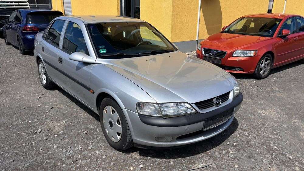 Opel Vectra 57.000 km 3.450 &euro; Friedberg 61169