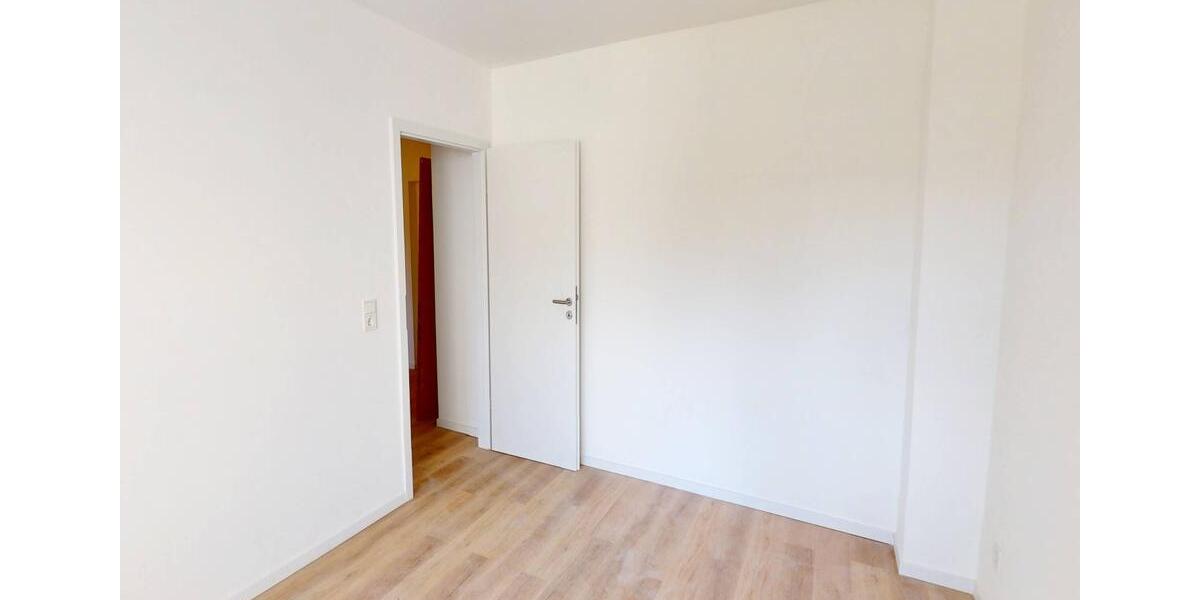 Etagenwohnung Frankfurt am Main Ginnheim - 3 Zimmer, 77 m&sup2;, 1.587&euro; | Angebot:25961163