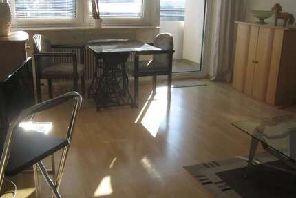 Zimmer Eschborn - 1 Zimmer, 1.250&euro; | Angebot:27560435