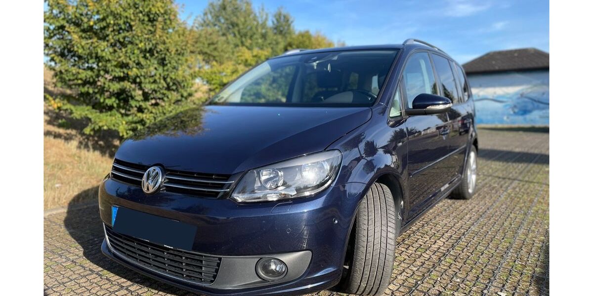 VW Touran 180.500 km 7.690 &euro; Bad Vilbel 61118