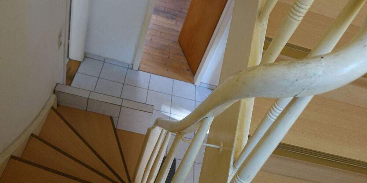 Doppelhaushälfte Dietzenbach - 6 Zimmer, 112 m&sup2;, 290.000&euro; | Angebot:25728906