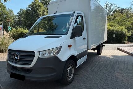 Mercedes-Benz Sprinter 297.000 km 13.900 &euro; Frankfurt Am Main 60433